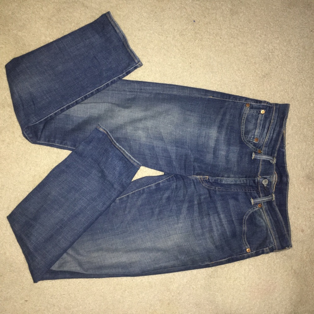 Men’s Levi 511 slim fit size 32W and 32L